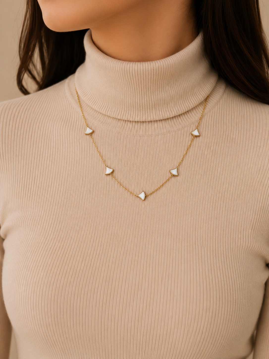 Pearl Fan Station Necklace