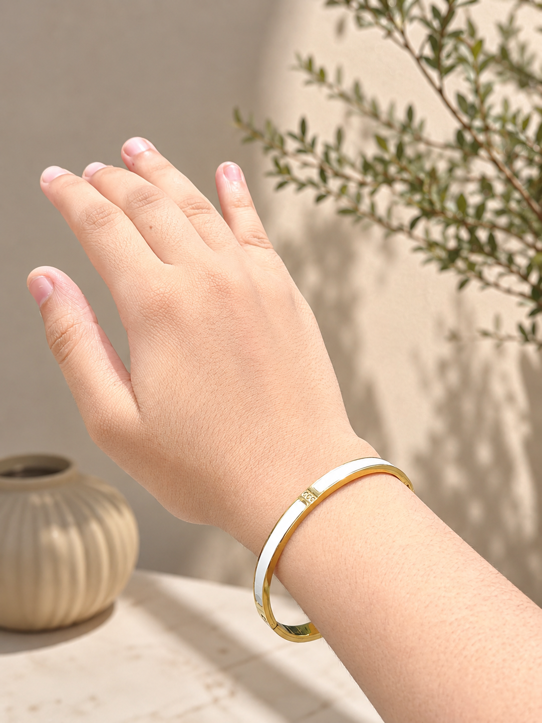 Luna Pearl Bangle
