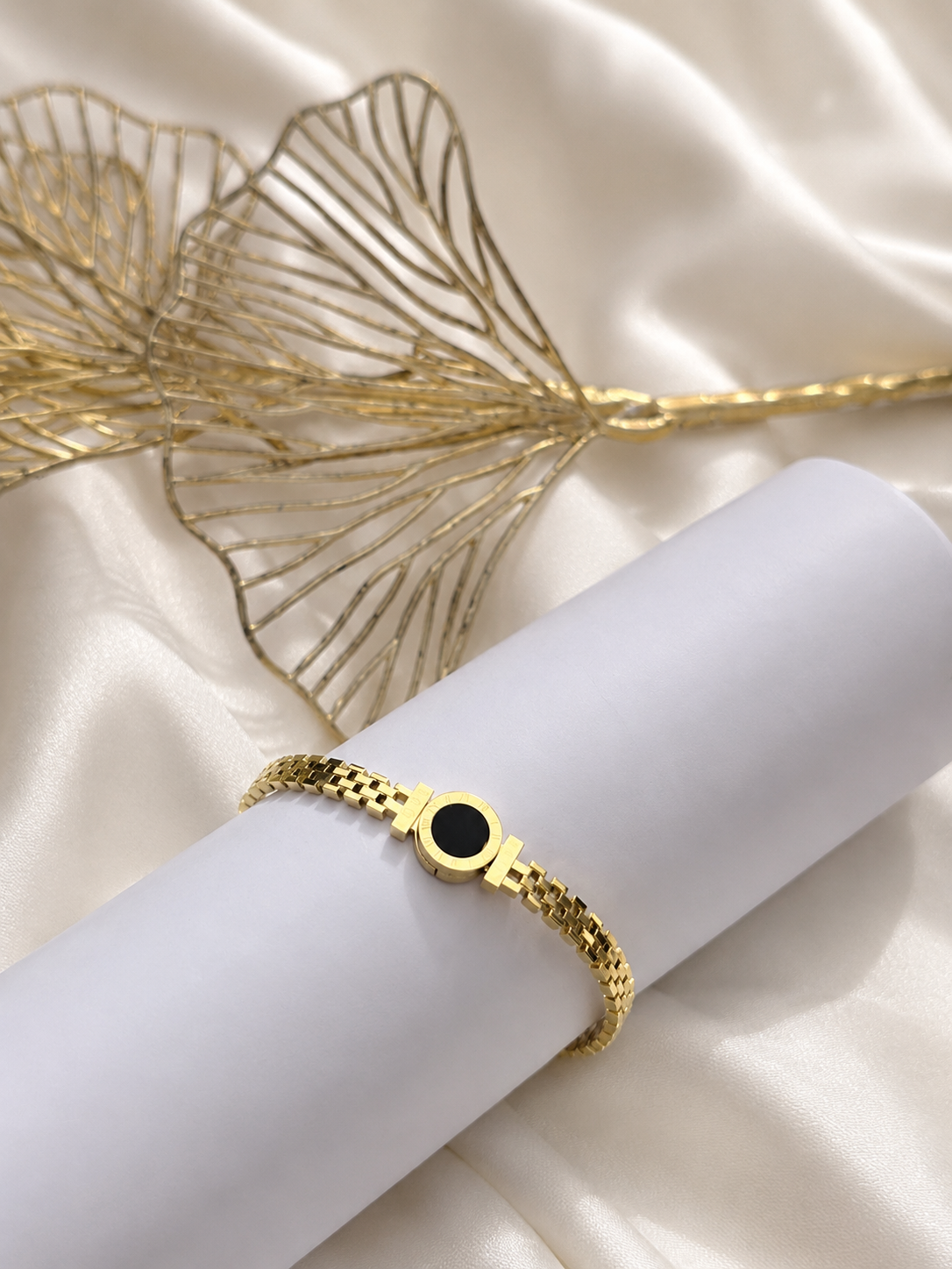 Noir Eclipse Bangle