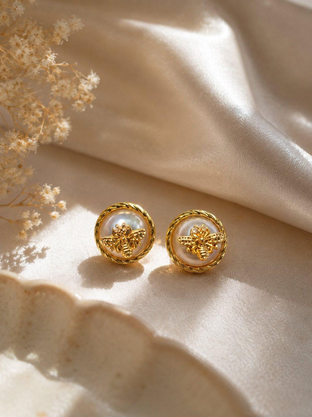 Bee Pearl Studs