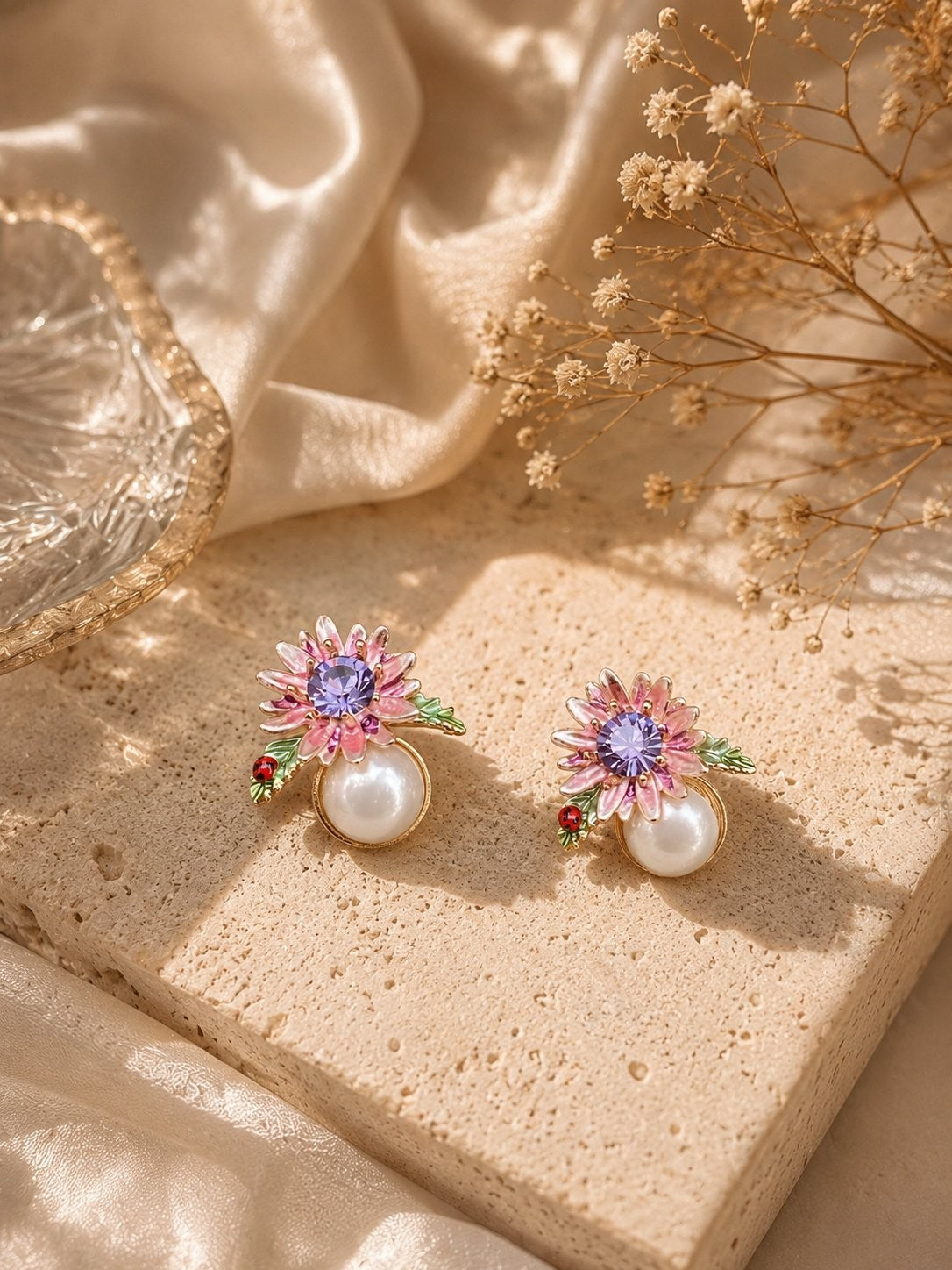 Daisy Pearl Studs