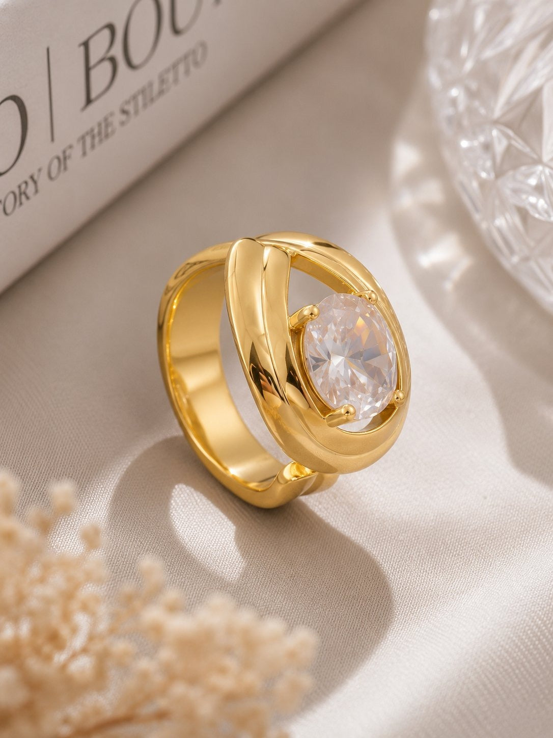 Crystal Orbit Ring