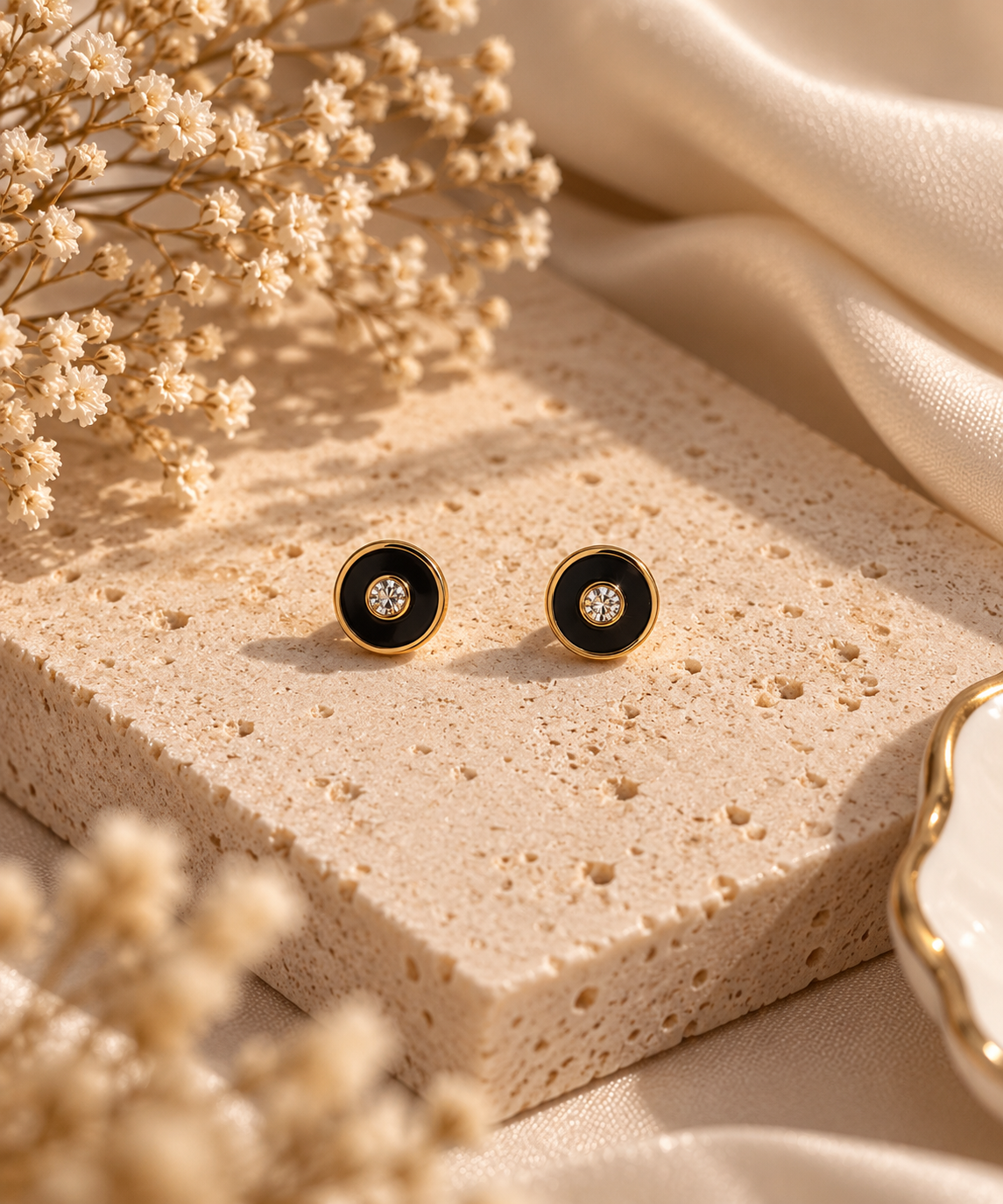 Black Halo Crystal Stud Earrings